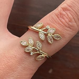 Gold Cz Crystal Leaf Ring